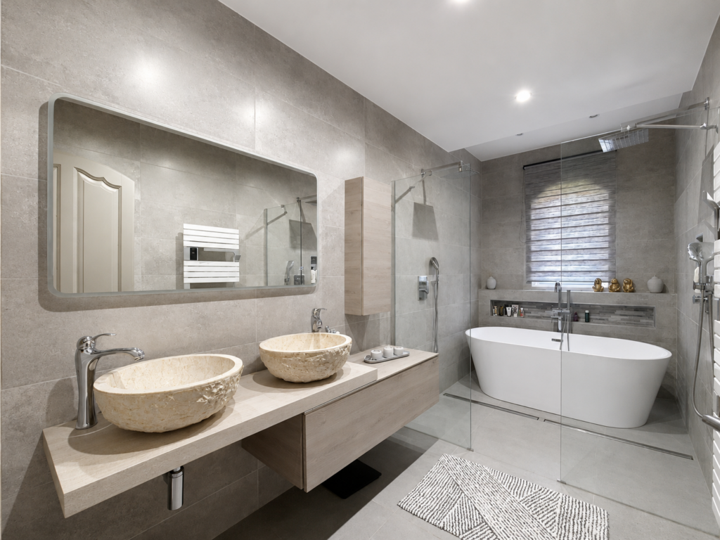 Propriété d’Exception au Cœur de Cavaillon – Maison de Standing, Piscine Miroir & Double Potentiel Locatif