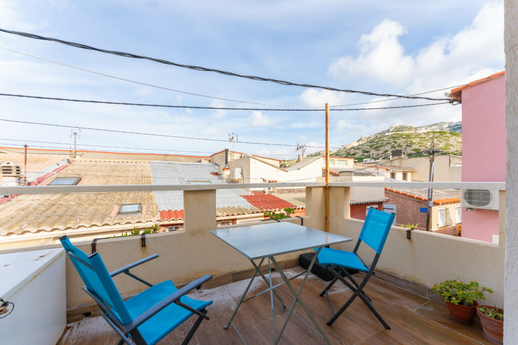 RARE — Cabanon avec terrasse aux Goudes